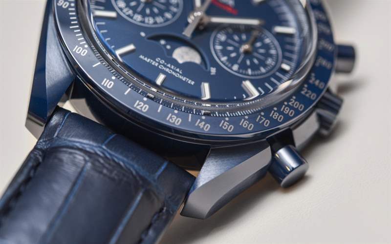 歐米茄超霸系列'月之藍面' 藍色陶瓷表殼月相腕表