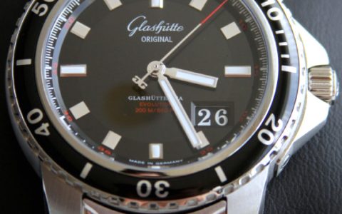 格拉蘇特原始運(yùn)動(dòng)演變?nèi)叭掌赟port Evolution手表