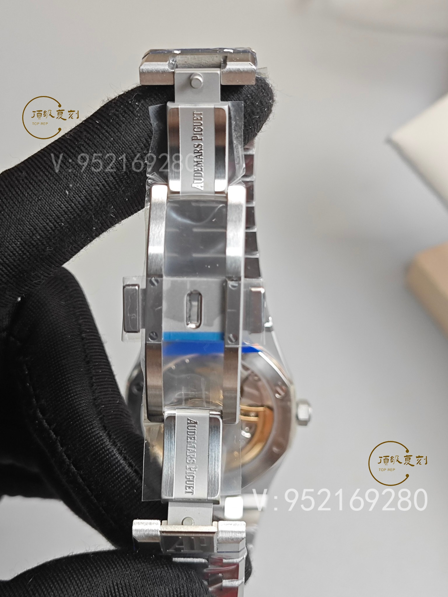 APS廠愛彼皇家橡樹15500ST系列新升級:中軸改進(jìn)與盤面細(xì)節(jié)優(yōu)化