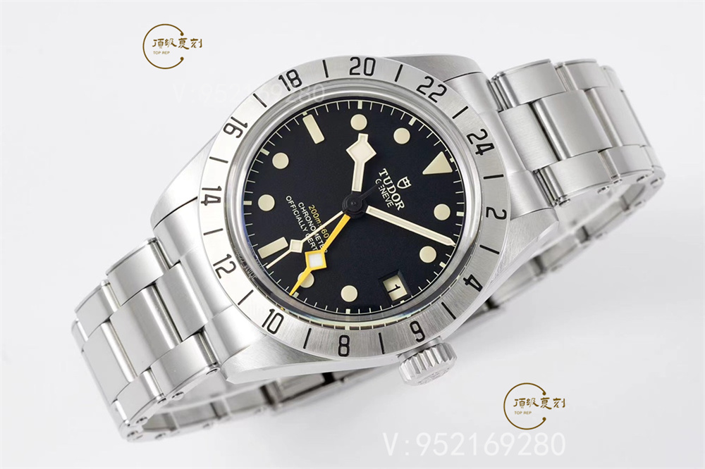 ZF廠帝舵碧灣系列M79470-0001真假對比評測,細(xì)節(jié)做的怎么樣